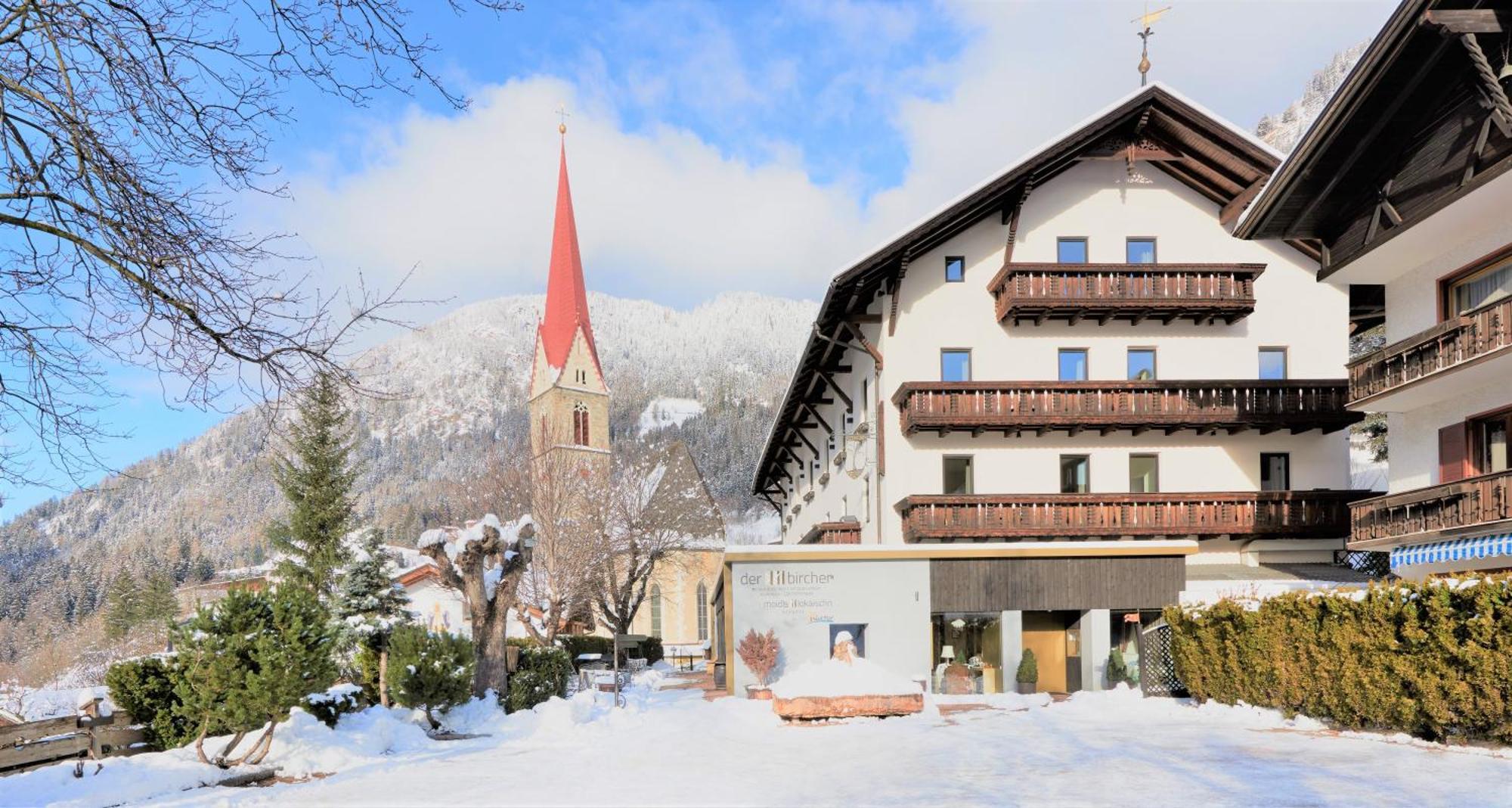 Historic Guesthouse Bircher B&B Apartments Near Sterzing Campo di Trens Luaran gambar